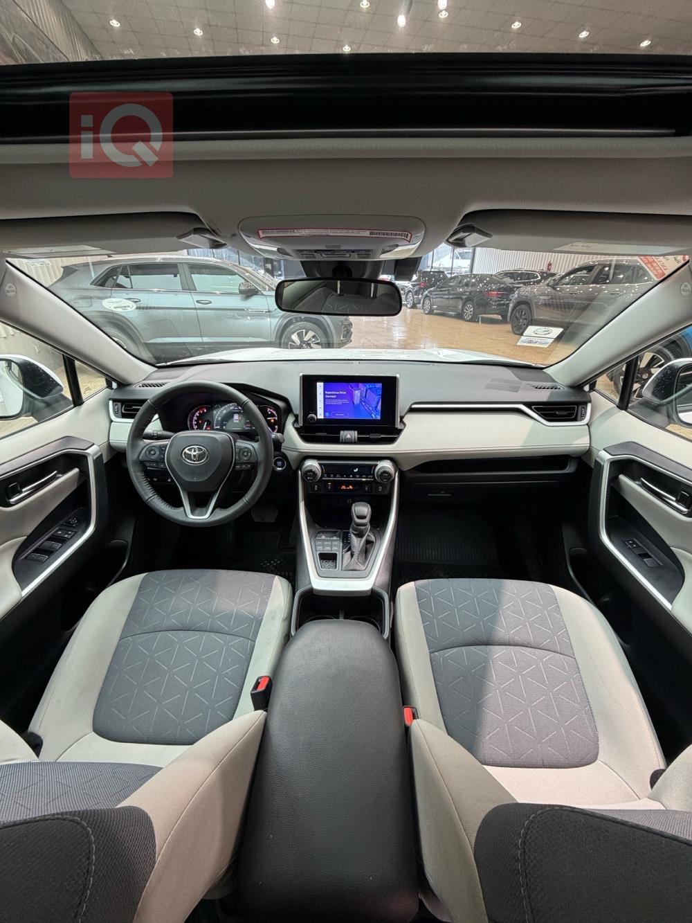 تويوتا راف 4